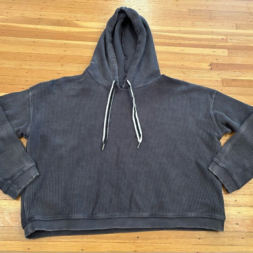 Aerie grey ribbed crop hoodie